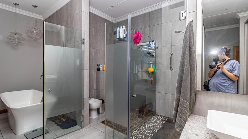 4 Bedroom Property for Sale in Pinnacle Point Golf Estate Western Cape